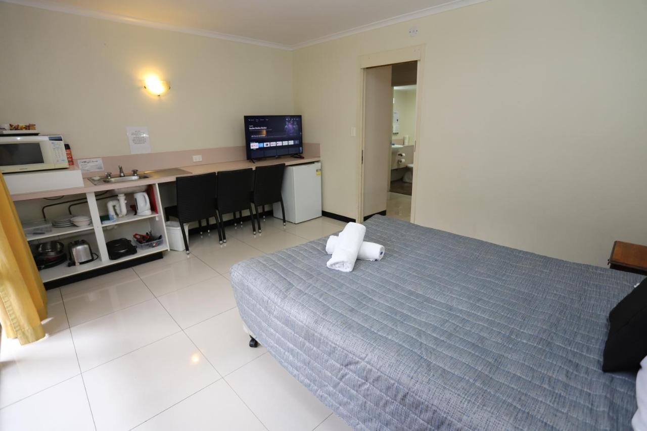 Miners Lodge Motor Inn Mackay Ngoại thất bức ảnh
